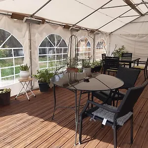 Séjour chez l'habitant Le Bois Bouquet France
